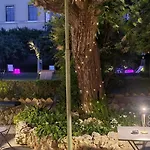 Panzió Riari Garden
