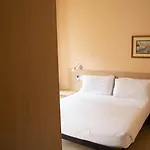 Riari Garden 5* Róma