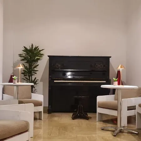 Riari Garden Рим