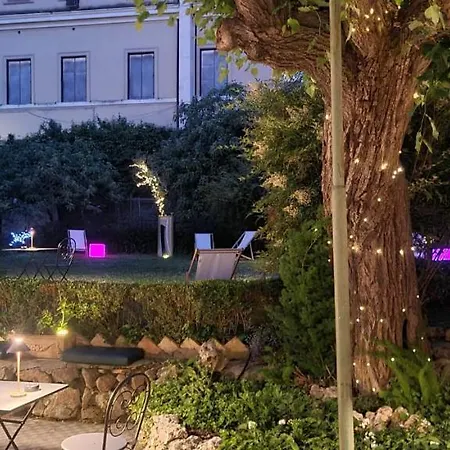 Riari Garden Oda ve Kahvaltı Roma