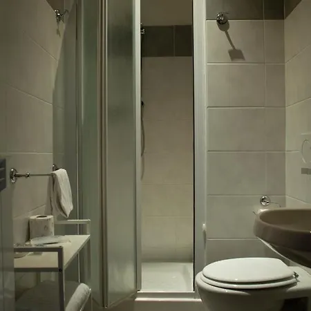 Riari Bed & Breakfast 5*