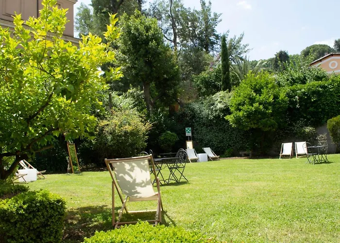 Frühstückspension Riari Garden 5*