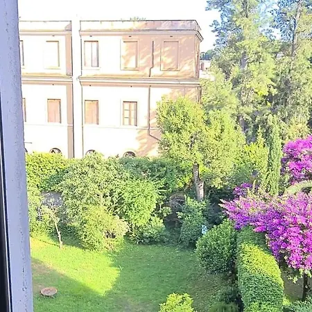 Riari Garden Frühstückspension 5*